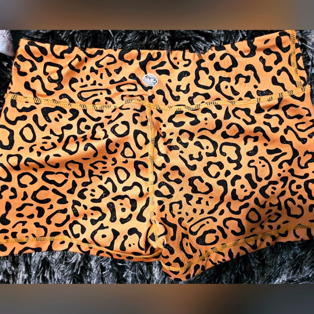 IAB Leopard Shorts Size Medium With No Slip Grip